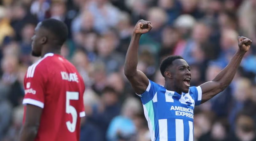 Chấn thương chồng chất và Brighton đang áp đảo thể lực đối phương