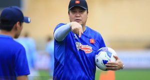 VFF gia hạn hợp đồng với Lee Woon-jae do anh đạt nhiều thành tích